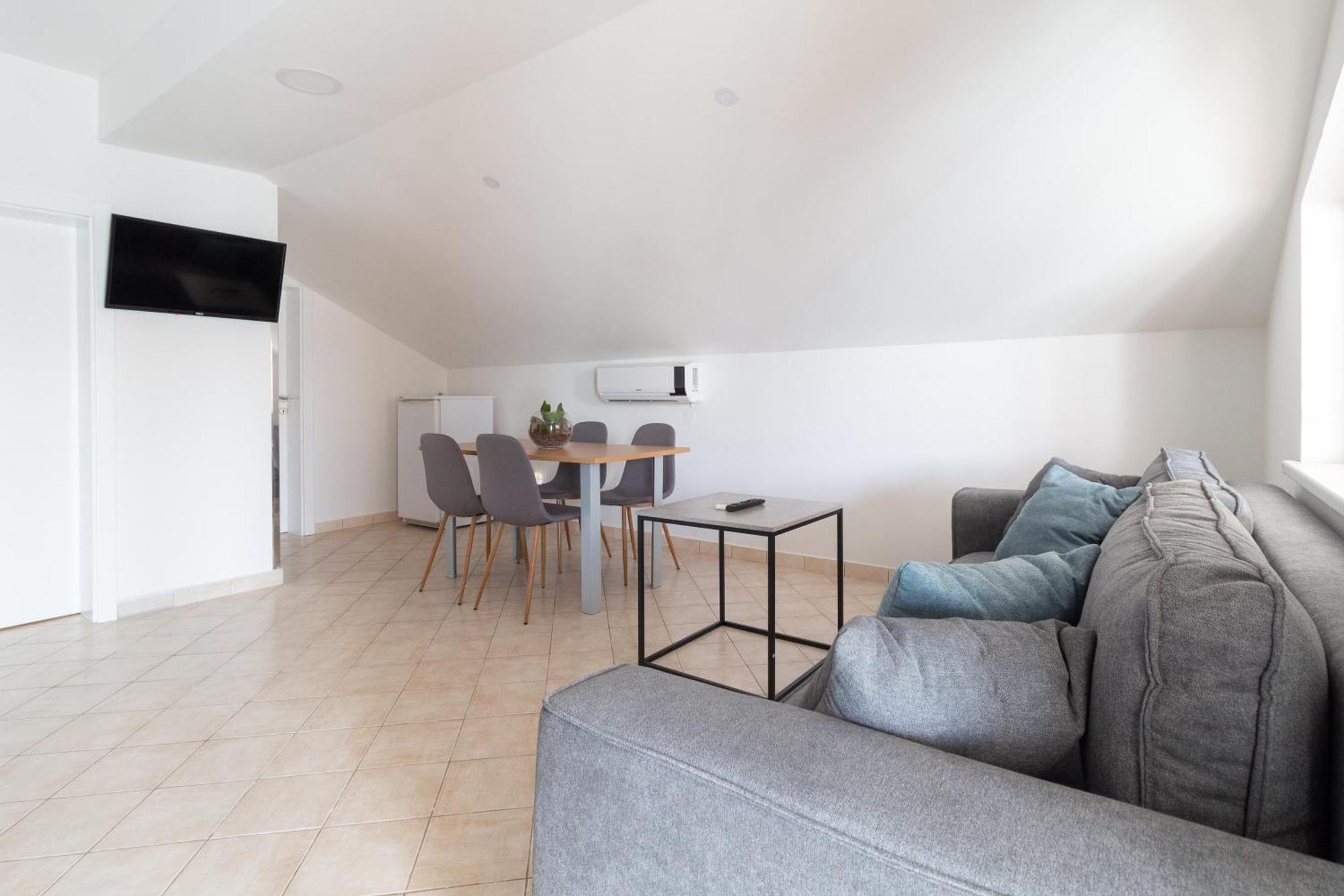 Apartmani Ivano Vir Εξωτερικό φωτογραφία